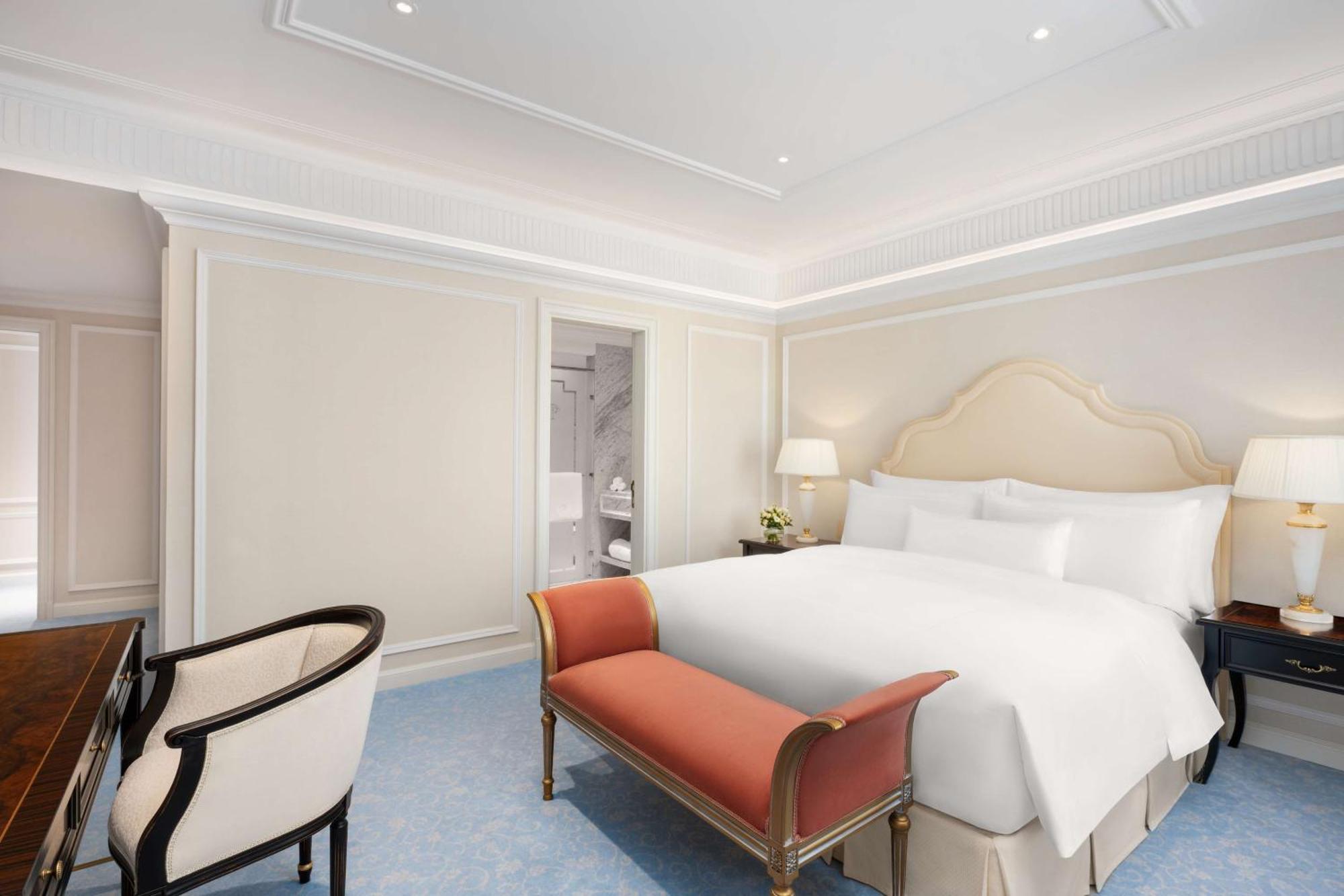 The Plaza Doha, Lxr Hotels & Resorts Exterior photo