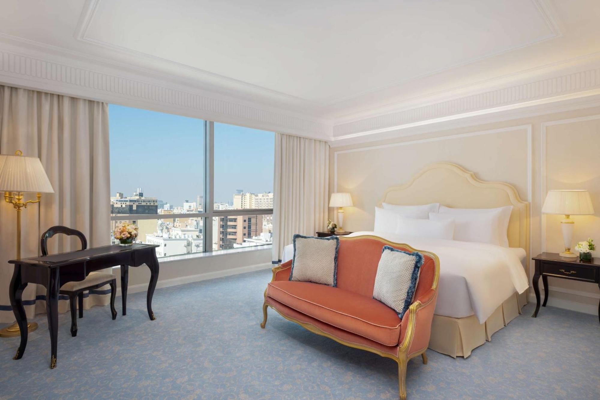 The Plaza Doha, Lxr Hotels & Resorts Exterior photo