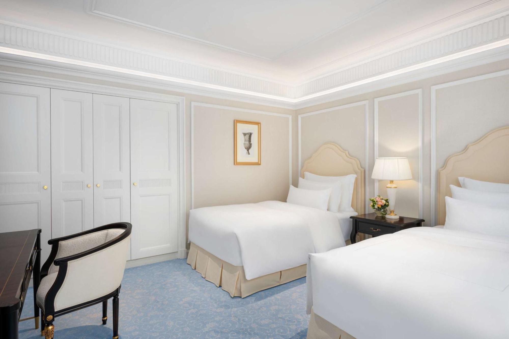 The Plaza Doha, Lxr Hotels & Resorts Exterior photo
