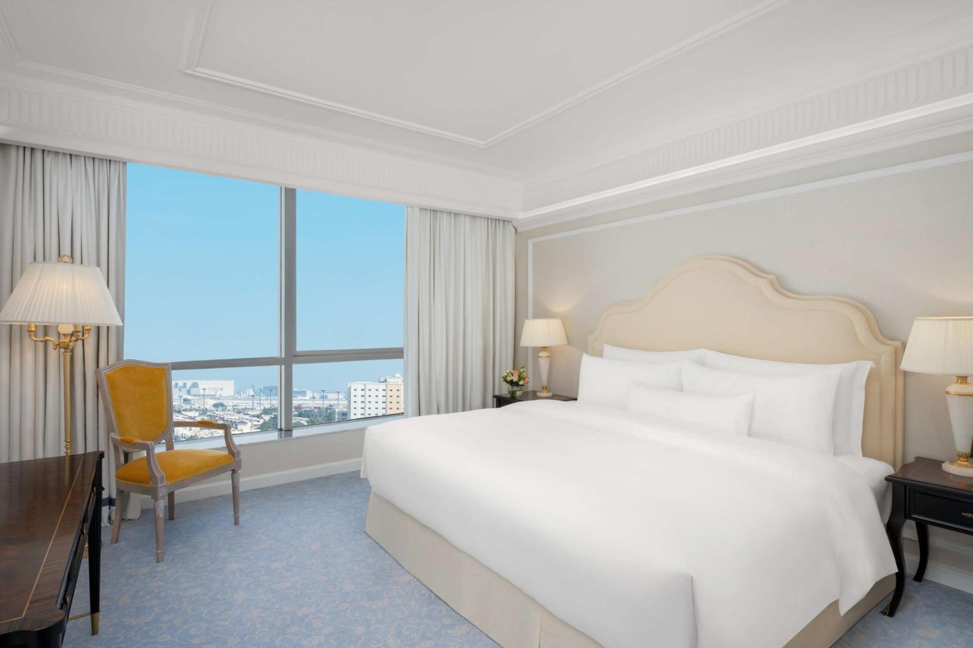 The Plaza Doha, Lxr Hotels & Resorts Exterior photo