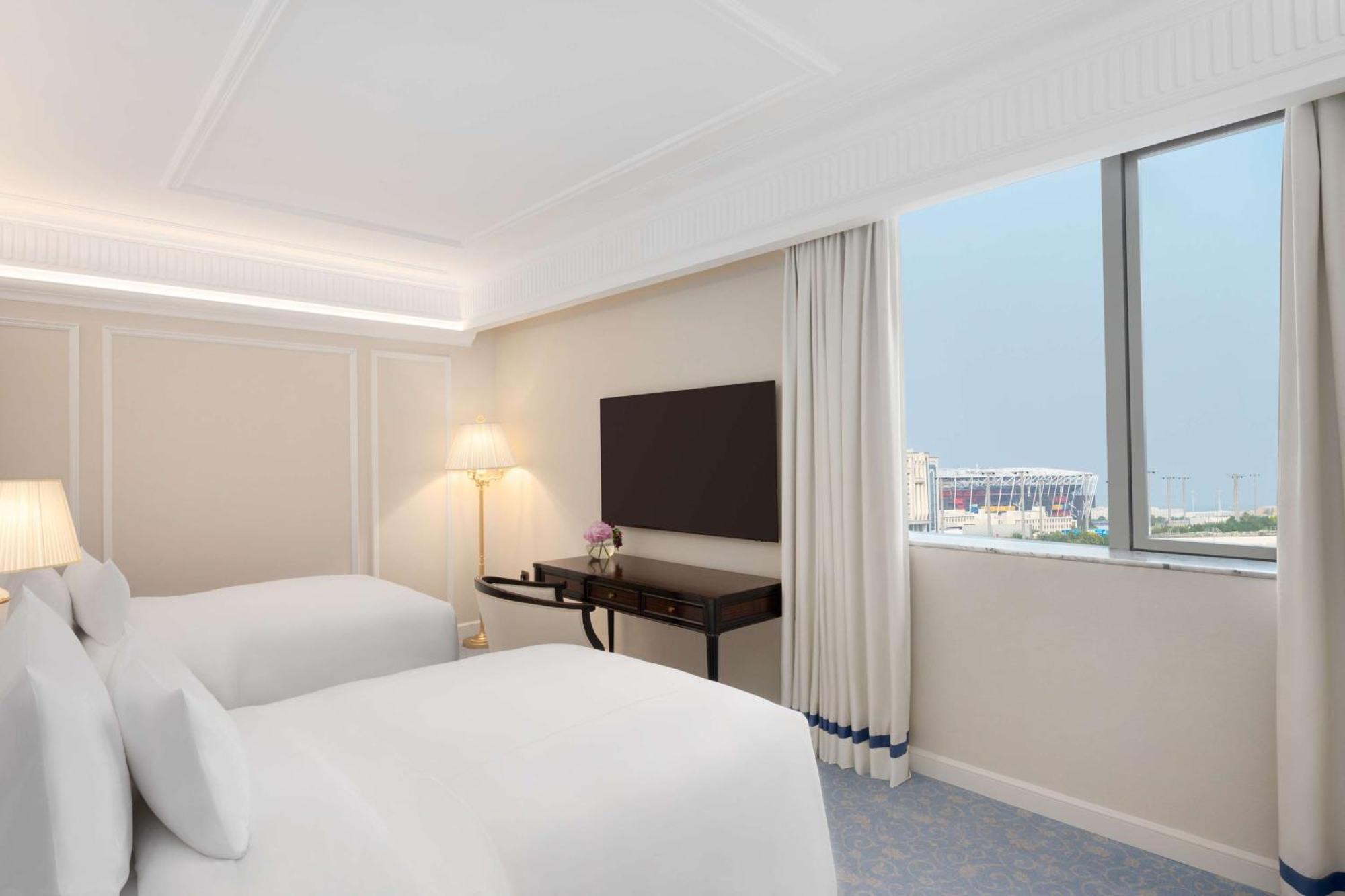 The Plaza Doha, Lxr Hotels & Resorts Exterior photo